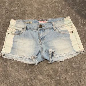 Two tone shorts